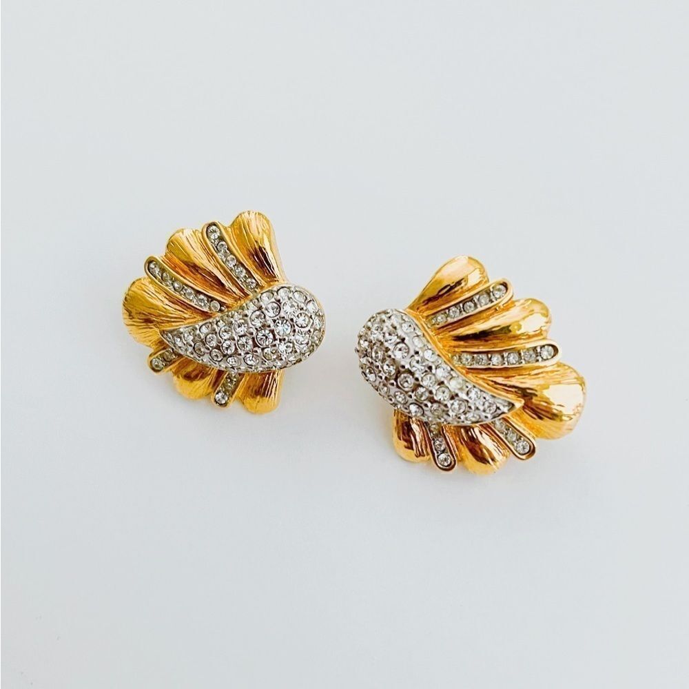 Vintage Christian Dior-Style Gold Tone Rhinestone Clip-On Earrings - Picture 11 of 15